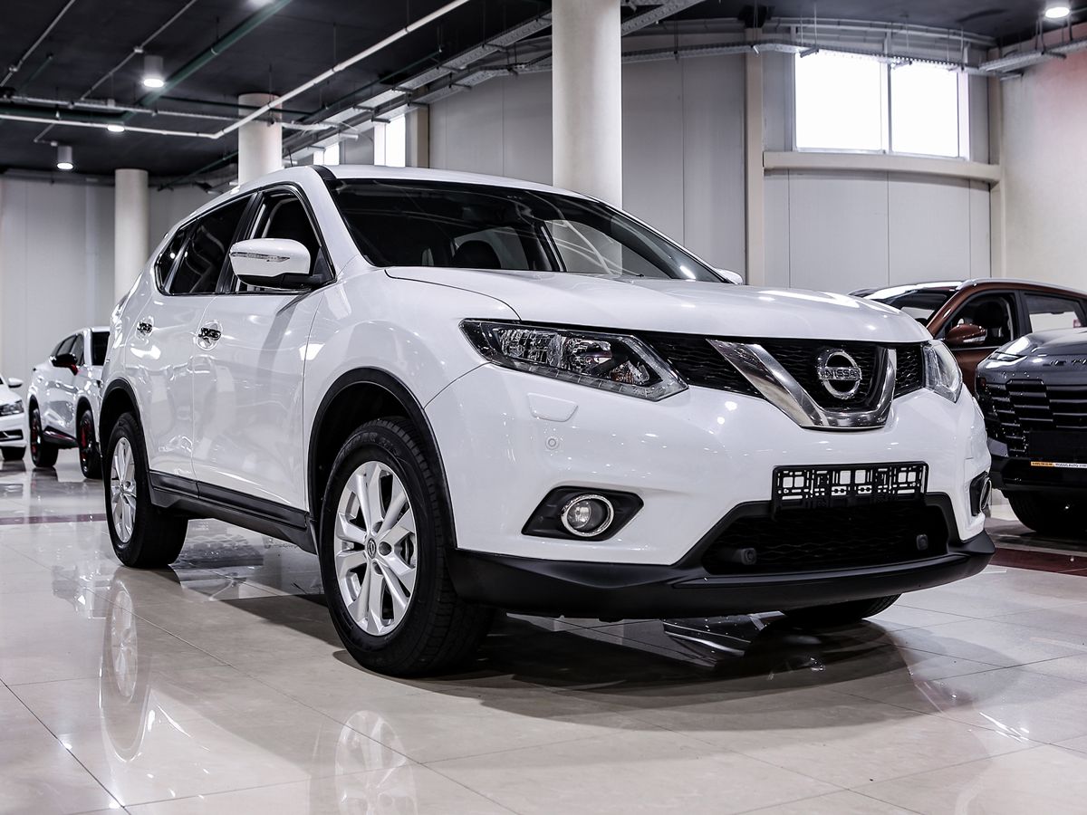 Купить X-Trail с пробегом